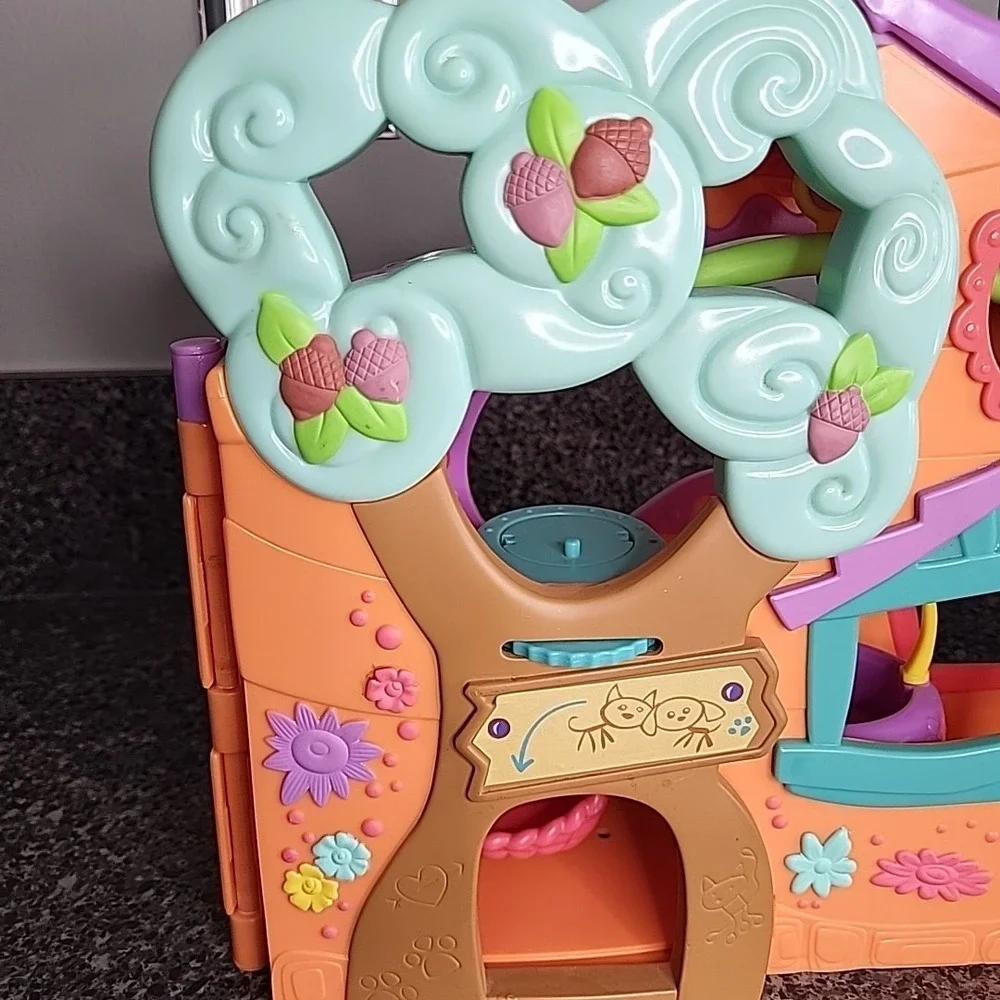 Littlest Pet Shop 